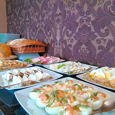 Paria Hotel